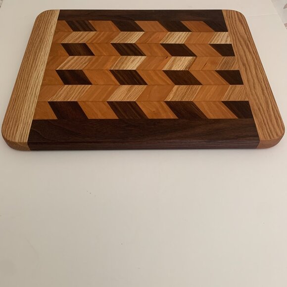 Cutting Board Walnut / Oak / Cherry Hardwoods Hand Crafted Reversible - Picture 6 of 10